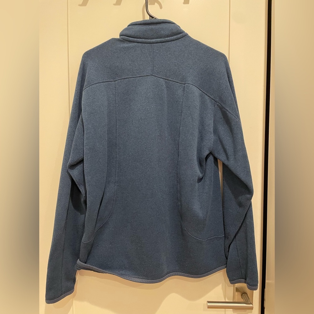 Men’s Patagonia Navy Full-Zip Fleece Jacket - Picture 4 of 5